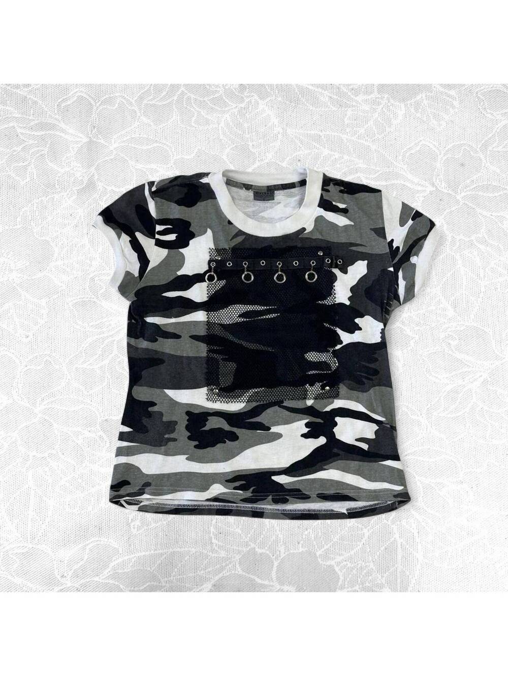 Riflessi Y2K Camouflage Mesh Grommet Graphic T-Shirt - XL